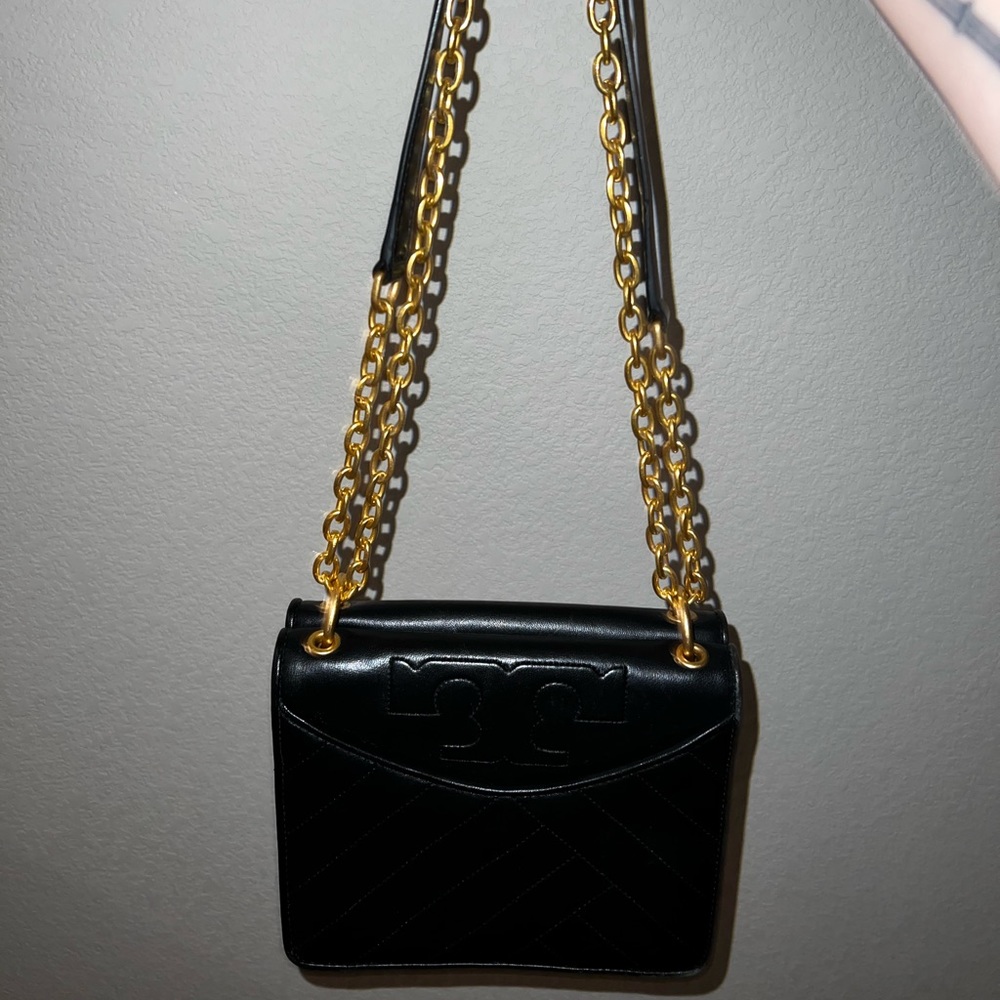 SOLD Tory Burch purse